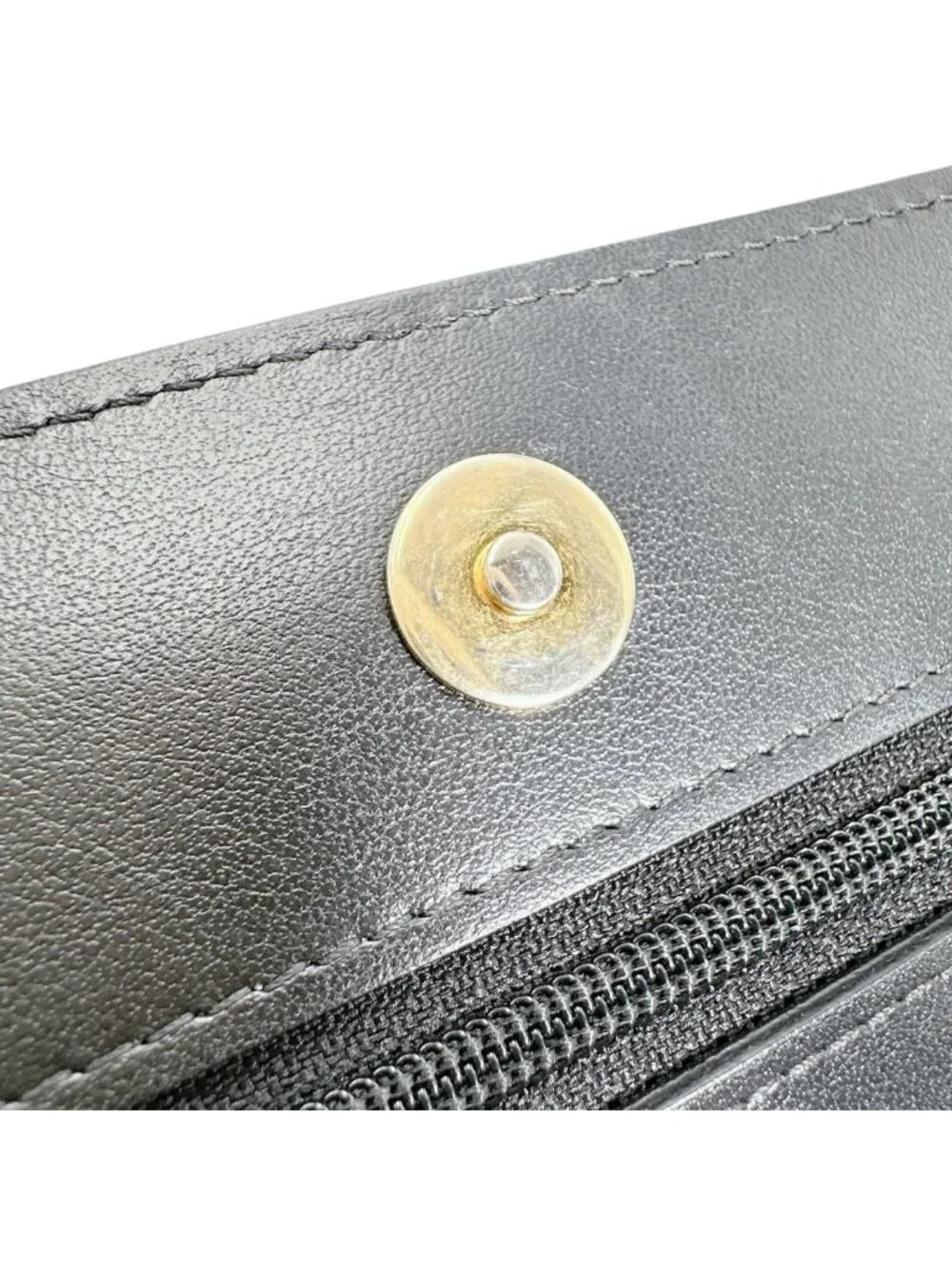 Chanel Lambskin Chain Wallet 19 Shoulder Bag Black